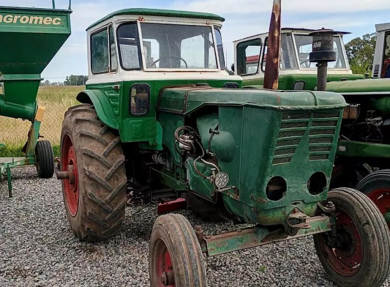 Tractor Deutz A70, año 1