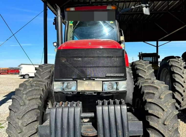 Tractor Case Magnum 240, año 2007