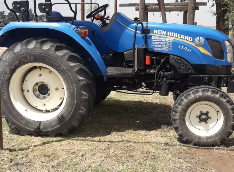 Tractor New Holland TT4.55, año 2018