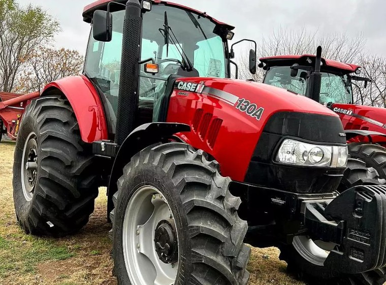 Tractor Case 130A, año 0