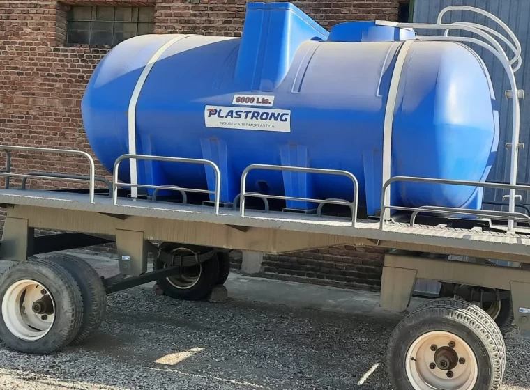 Acoplado Plastrong A 6000 lts, año 0