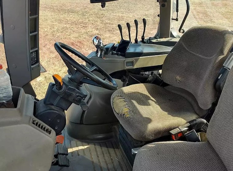Tractor Case 190, año 2017