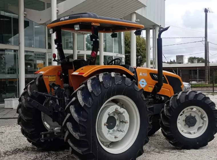 Tractor Valtra A 750, año 0