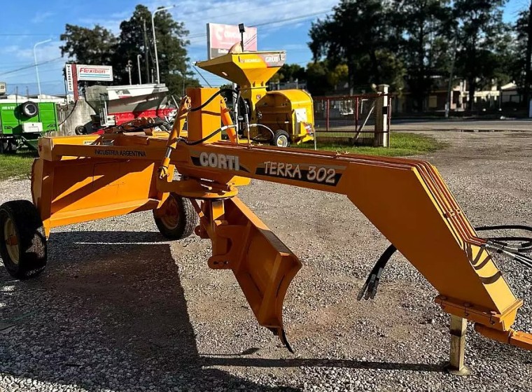 Maquinaria vial Corti Terra 302, año 0
