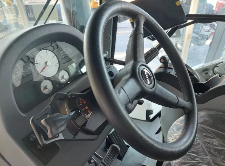 Tractor Valtra BT 210, año 0