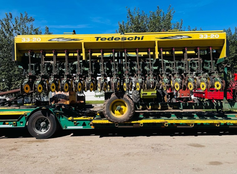 Sembradora Tedeschi 3320, año 1