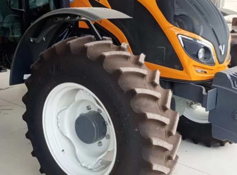 Tractor Valtra AG4 114, año 0