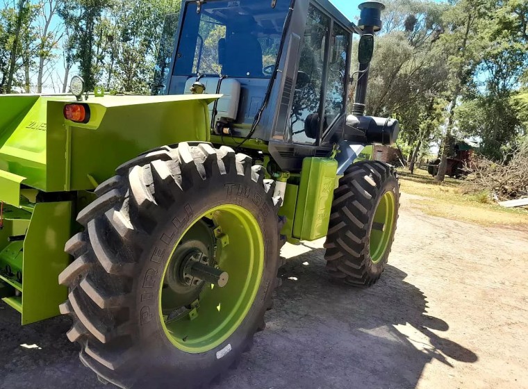 Tractor Zanello 460 C, año 2005