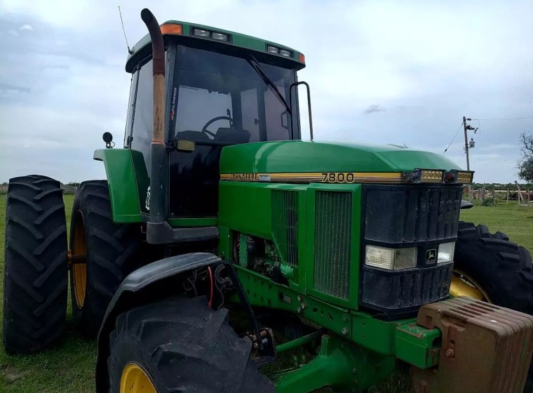 Tractor John Deere 7800, año 1998