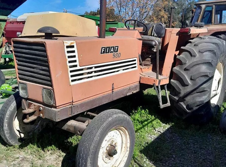 Tractor Fiat 980, año 1995