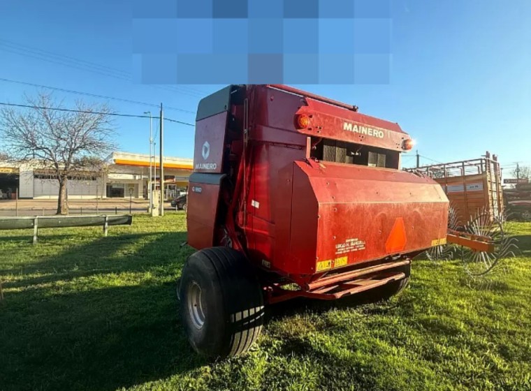 Rotoenfardadora Mainero 5887, año 2021