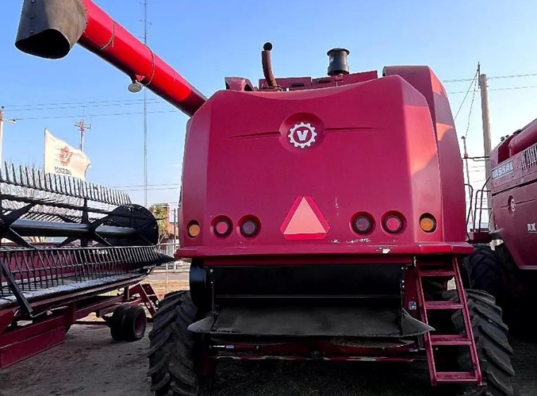 Cosechadora Vassalli AX 7500 Lider, año 2017