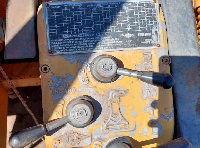 Sembradora Agrometal MX 3321, año 2004