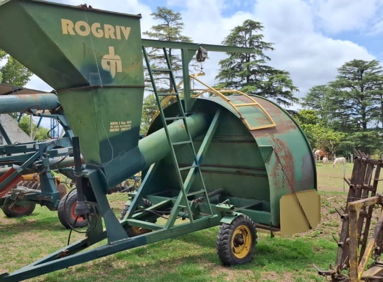 Embolsadora Rogriv 9 pies, año 1