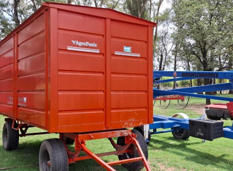 Acoplado AgroFenix 4x2 mts, año 0