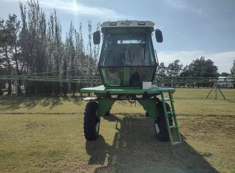 Pulverizadora Metalfor 2750, año 1997