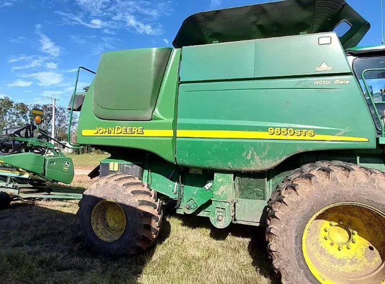 Cosechadora John Deere 9650, año 2008