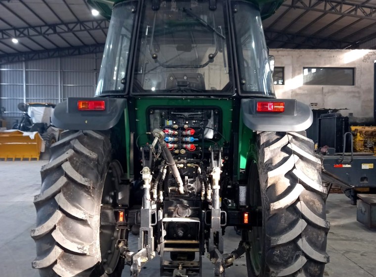Tractor Chery RC 1204, año 0