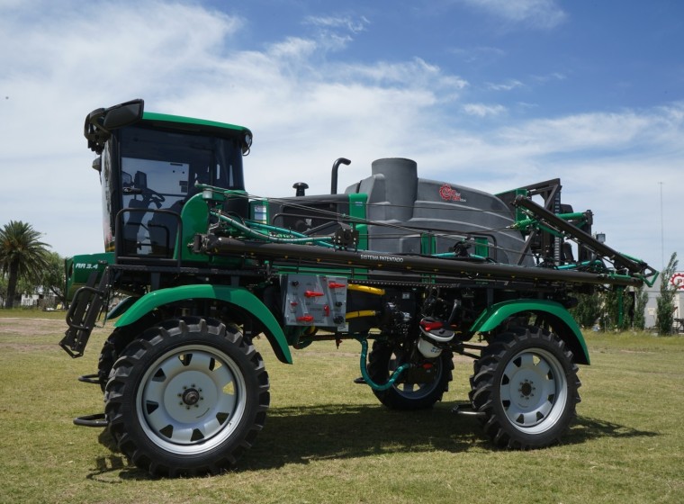Pulverizadora Praba AR 3.4, año 0