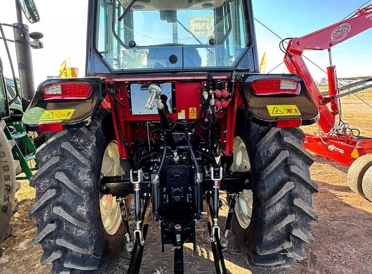 Tractor Chery RK 704, año 0