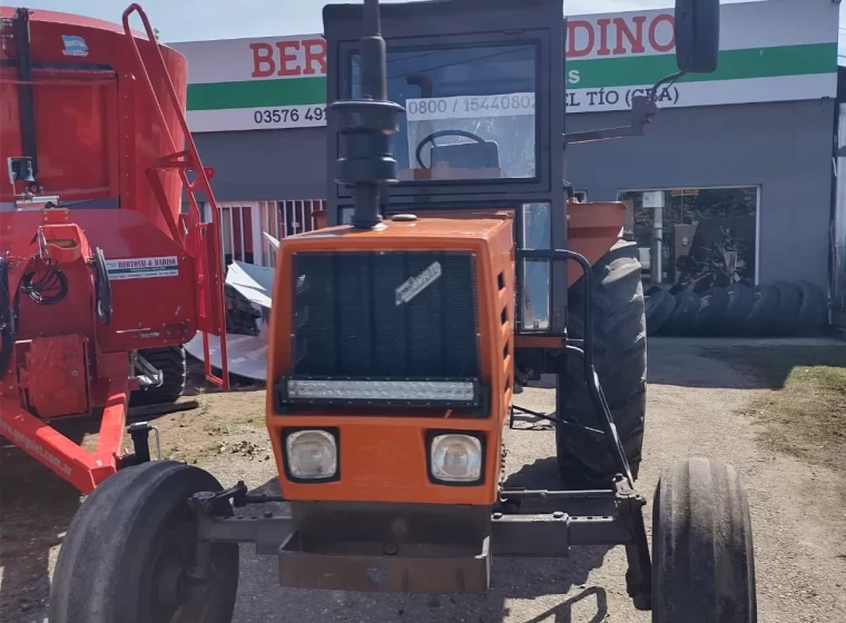 Tractor Zanello UP 100, año 1