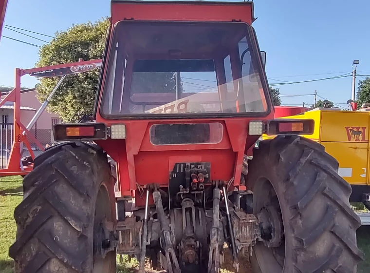 Tractor Massey Ferguson 292, año 1