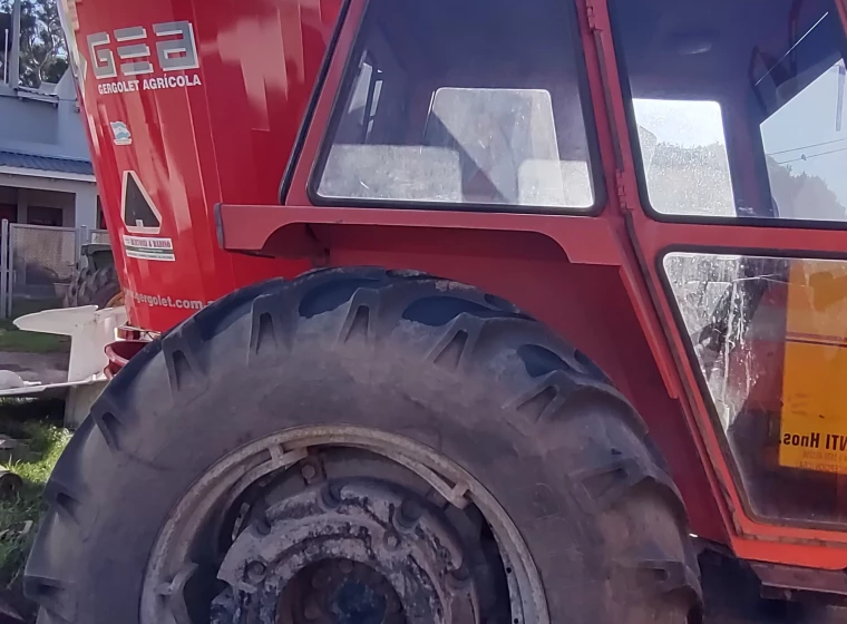 Tractor Massey Ferguson 292, año 1
