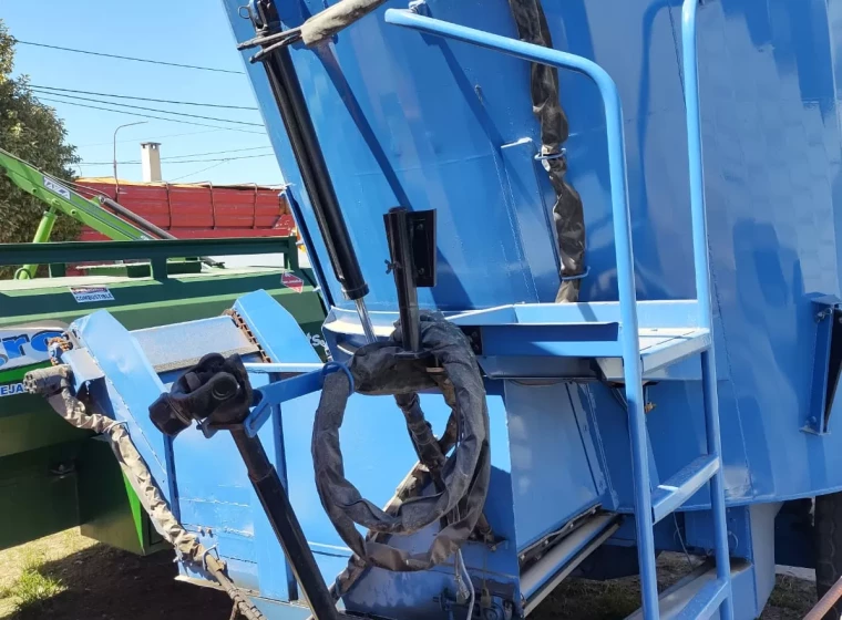 Mixer Juarez MVJ 1400, año 1