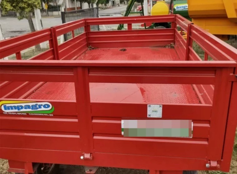 Acoplado Impagro 4x2 mts, año 0