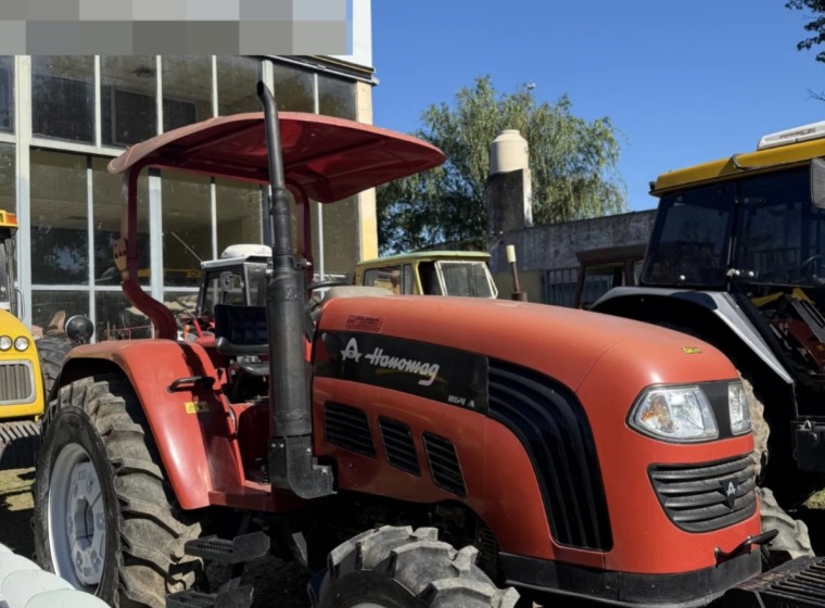 Tractor Hanomag 854 A, año 2023