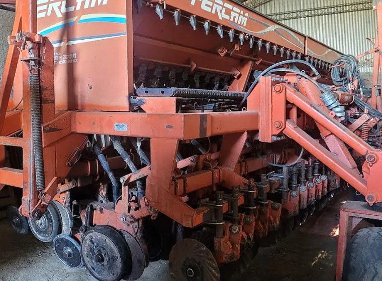 Sembradora Fercam F440, año 2005