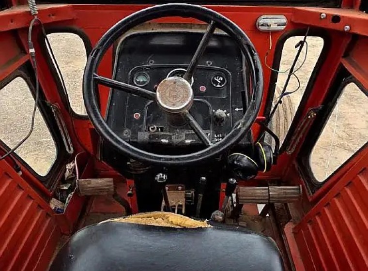 Tractor Massey Ferguson 1195 L, año 1992