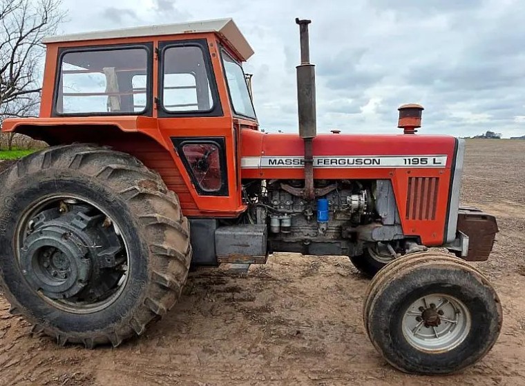 Tractor Massey Ferguson 1195 L, año 1992