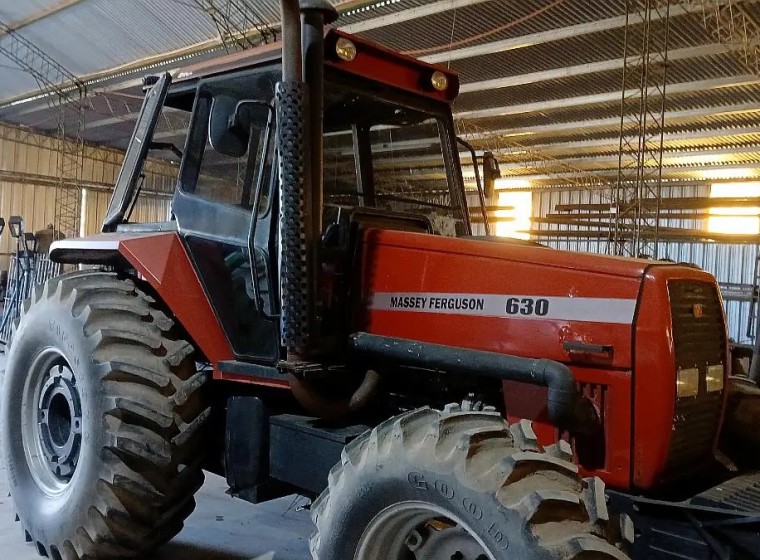 Tractor Massey Ferguson 630, año 2006