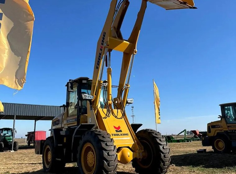 Maquinaria vial Toolking TK946, año 0