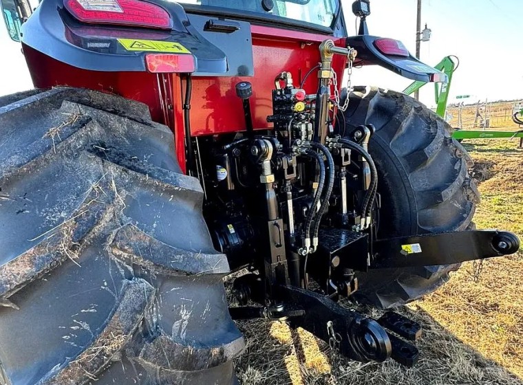 Tractor Chery RC 1104, año 0