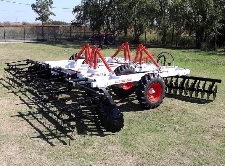 Disco Distrimaq DS-90 Maxxum 42 64 discos, año 0
