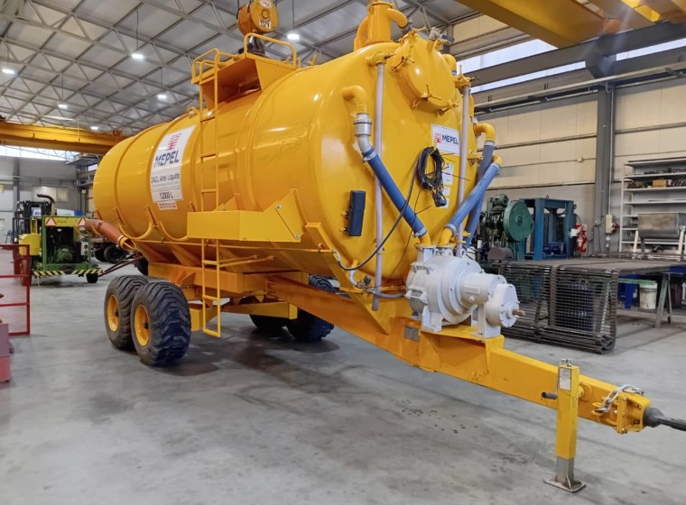 Fertilizadora Mepel DAOL 12000, año 0