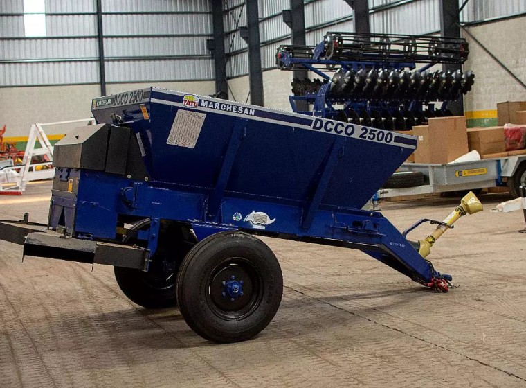 Fertilizadora Tatu DCCO 2500, año 0