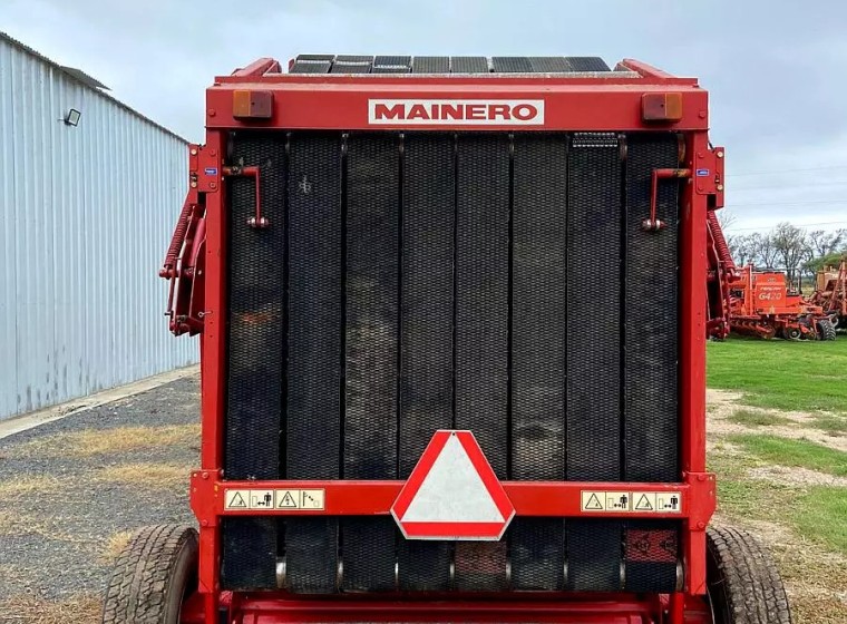 Rotoenfardadora Mainero 5880, año 2014
