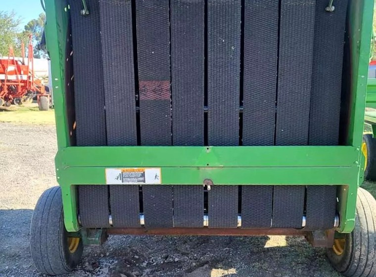 Rotoenfardadora John Deere 535, año 2004