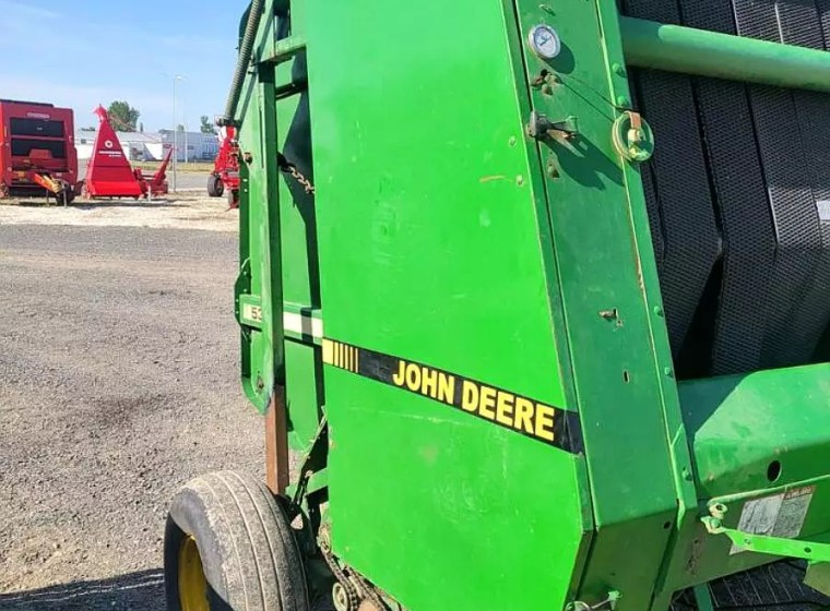 Rotoenfardadora John Deere 535, año 2004