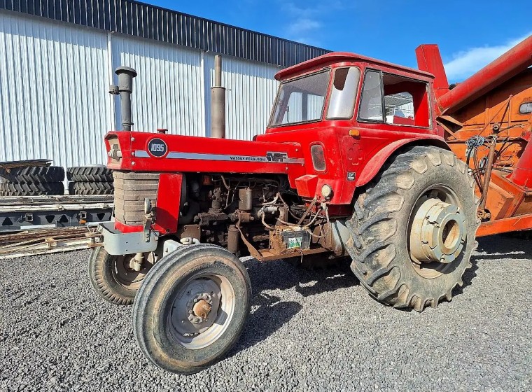 Tractor Massey Ferguson 1095, año 1