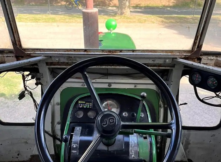 Tractor John Deere 3420 transformado a 4420, año 1974