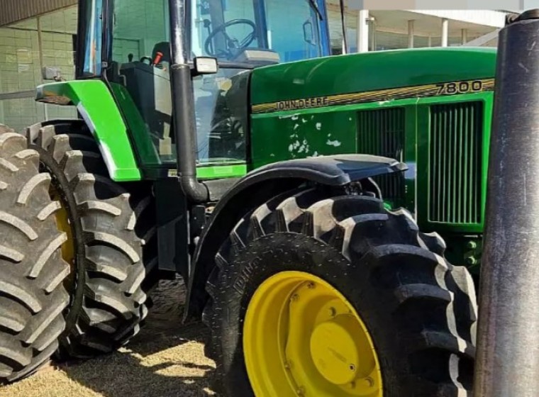 Tractor John Deere 7800, año 1997