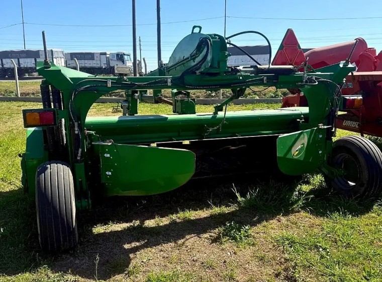 Segadora Montecor M936TC, año 1