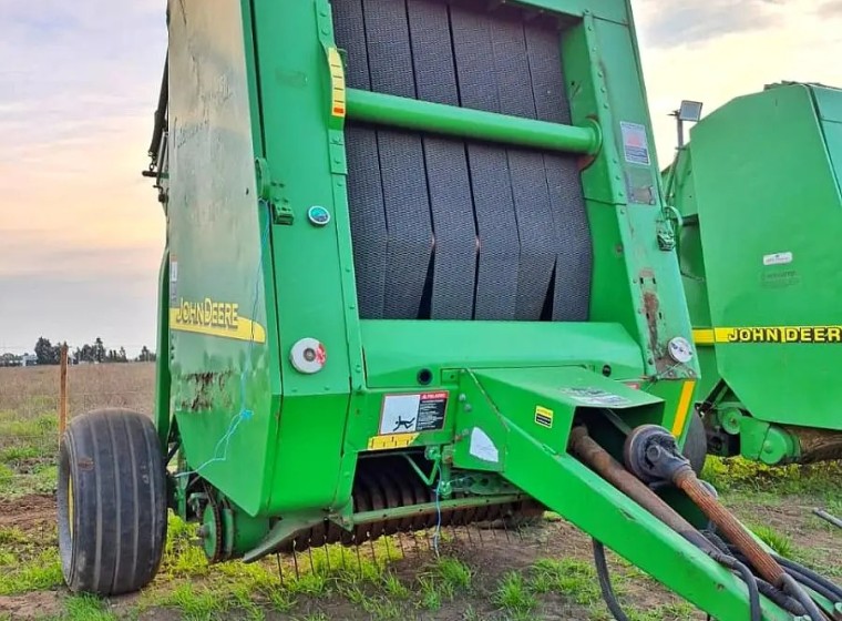 Rotoenfardadora John Deere 467, año 2010