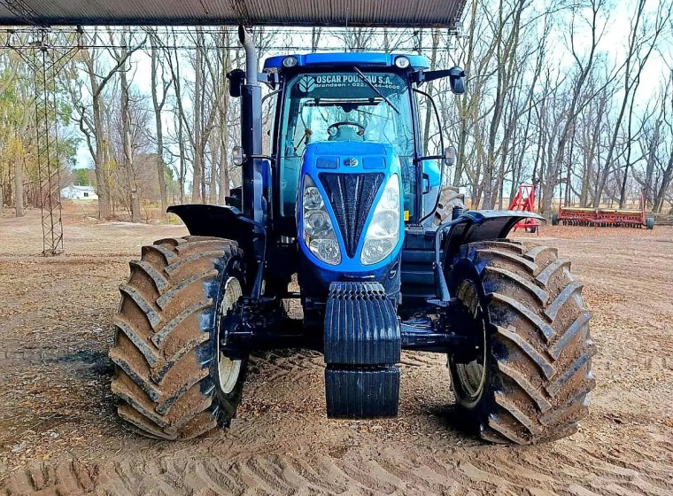 Tractor New Holland T7.195, año 2019