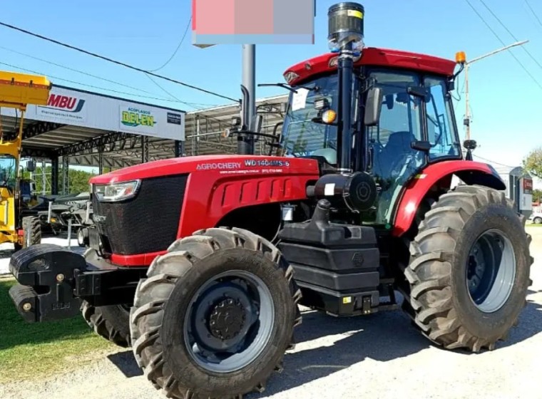 Tractor Chery RC1404C, año 0