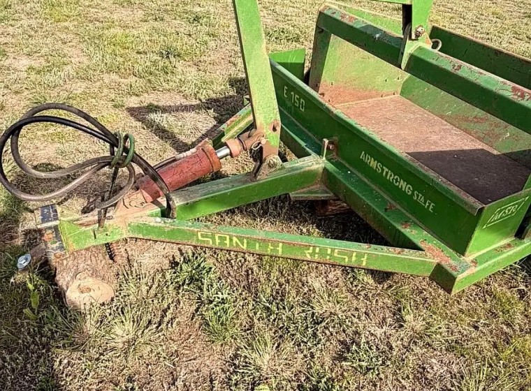 Pala Santa Rosa 1,5 m3, año 1